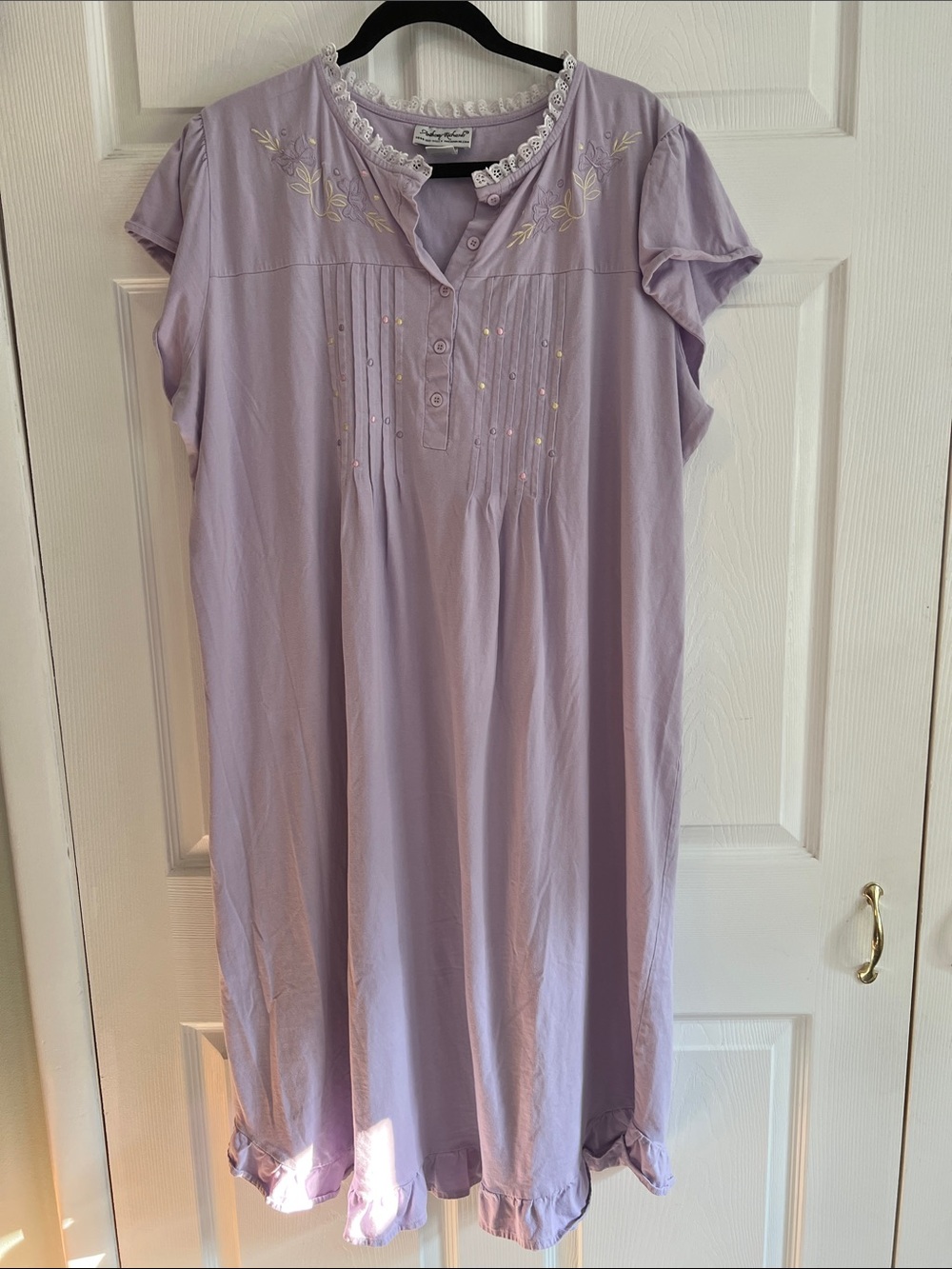 Pure Cotton High Quality Lavender Pintuck Embroidered Midi Nightgown/Loungewear